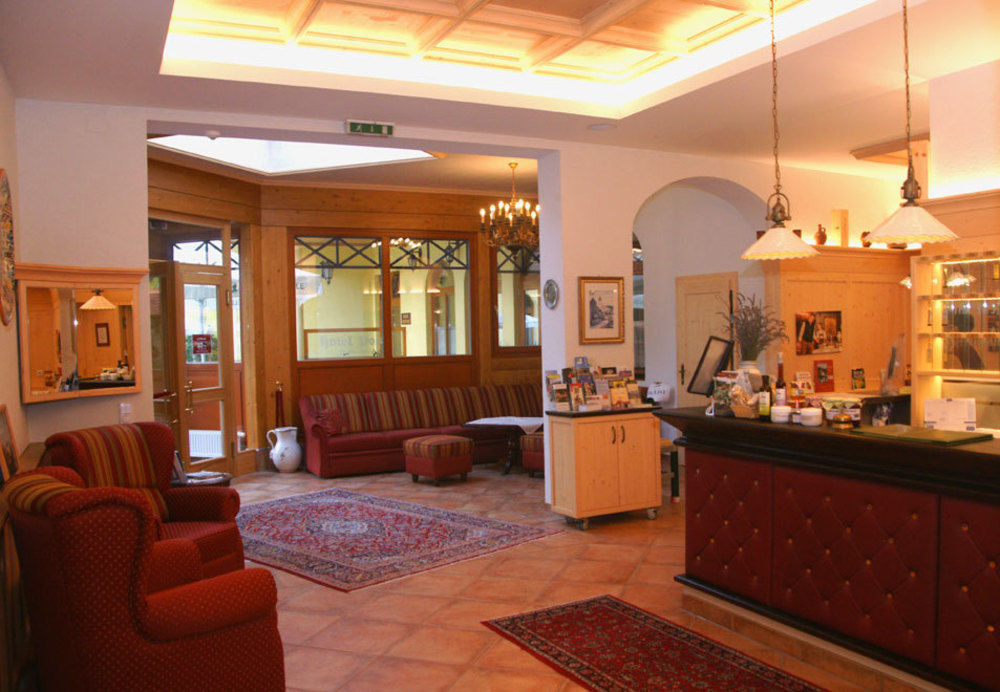 Hotel Post Hoenigwirt Kirchschlag in der Buckligen Welt Dış mekan fotoğraf